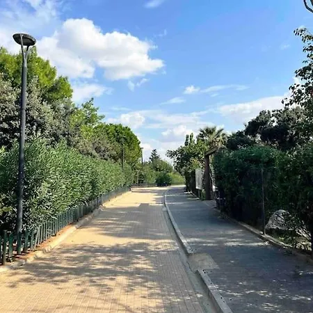 Luxury Modern 2 Bed Elegance Athens
